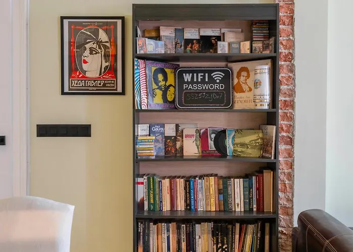 Apartment Urban Charm & Comfort - Chic 2bd In Prime Location By Flat Mаnager