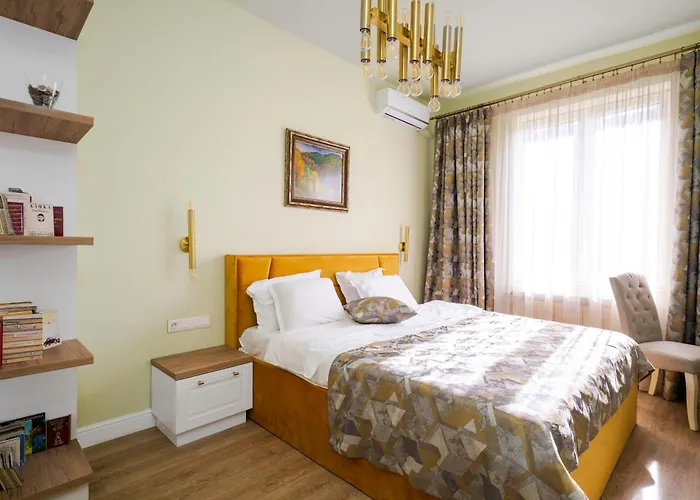 Apartment Urban Charm & Comfort - Chic 2bd In Prime Location By Flat Mаnager *