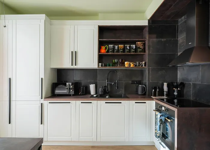 Urban Charm & Comfort - Chic 2bd In Prime Location By Flat Mаnager Διαμέρισμα Σόφια